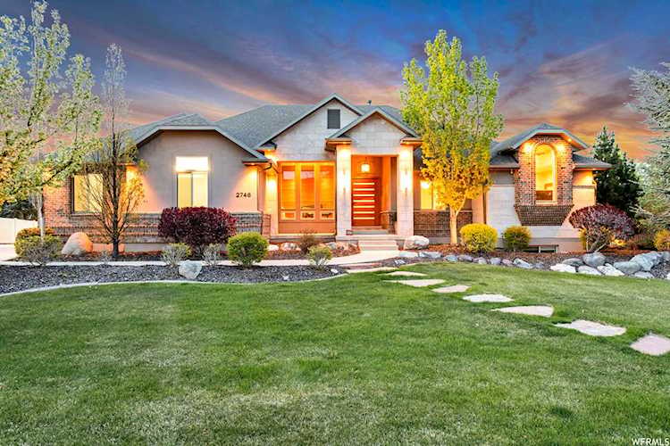 2746 W S 15250 Bluffdale, UT 84065