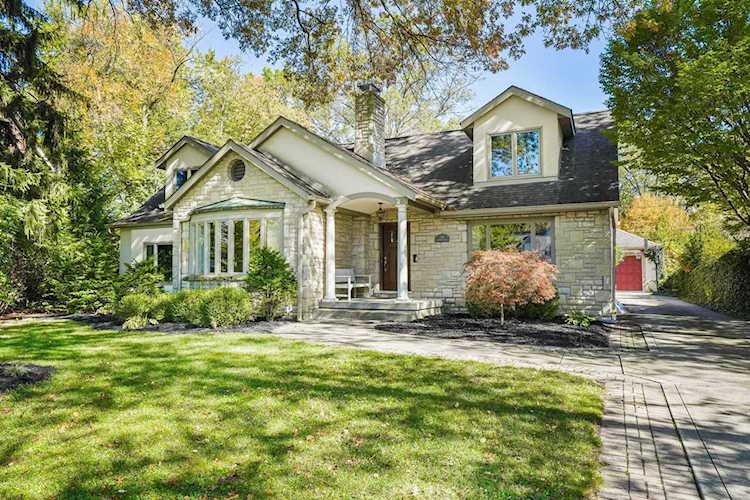 268 Ashbourne Place Bexley, OH 43209