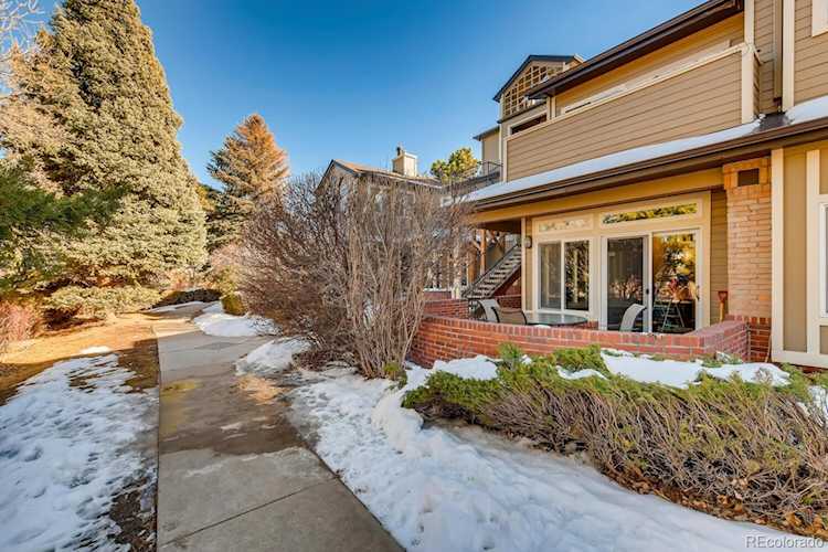 6001 S Yosemite St #E207 Greenwood Village, CO 80111