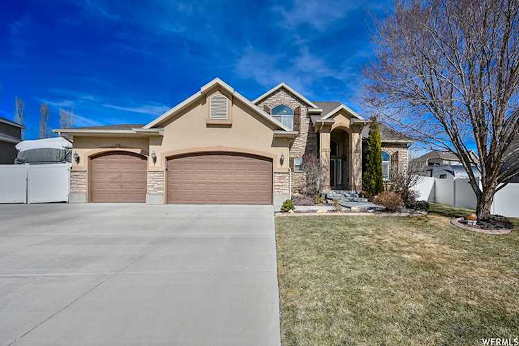 6354 W S Silver Park Dr West Jordan, UT 84081