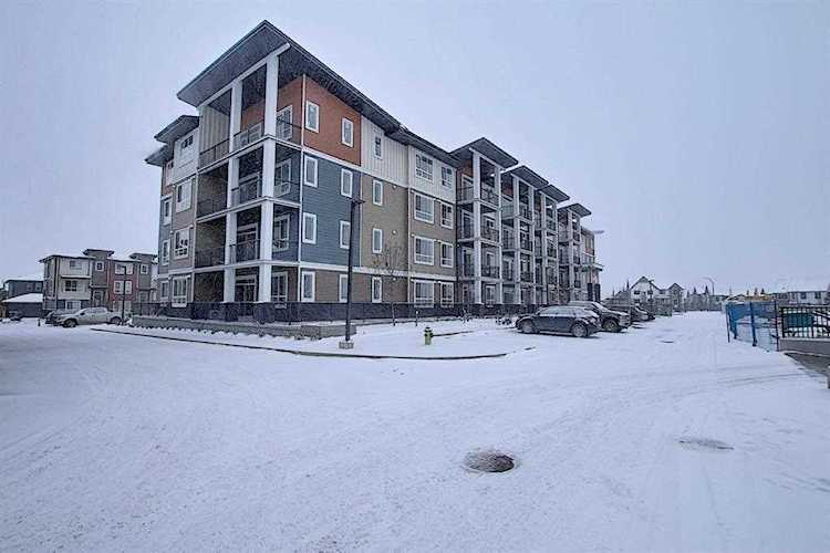 35 Walgrove Walk #202 Calgary, AB T2X 4E3