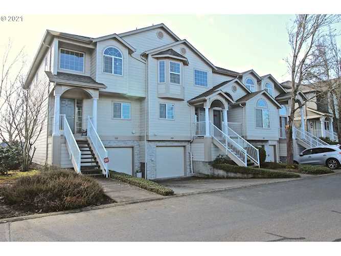 334 Crystal Springs Ln N Keizer, OR 97303
