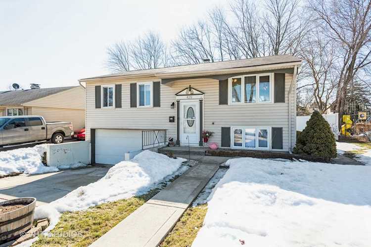 429 E Lincoln Ave Glendale Heights, IL 60139