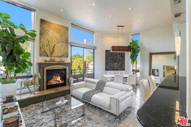 13920 Moorpark Street #302, Sherman Oaks, CA 91423 | RubyHome Photo 1