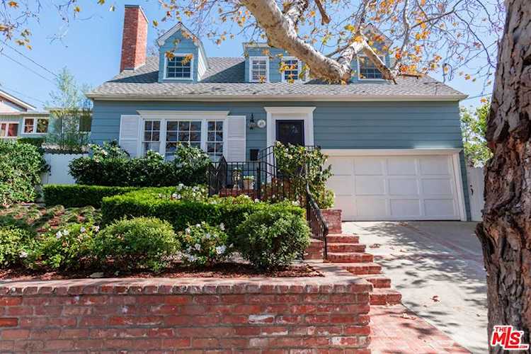532 Bienveneda Avenue, Pacific Palisades, CA 90272 | RubyHome Photo 1