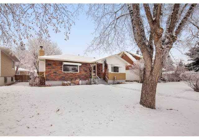 3412 Cascade Rd NW Calgary, AB T2M 4K1