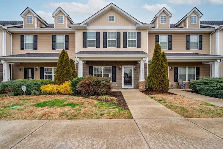 2451 New Holland Circle Murfreesboro, TN 37128 | MLS 2233144 Photo 1