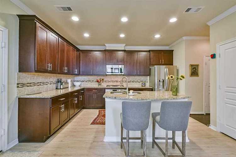 2304 Dunlavy St Houston, TX 77006
