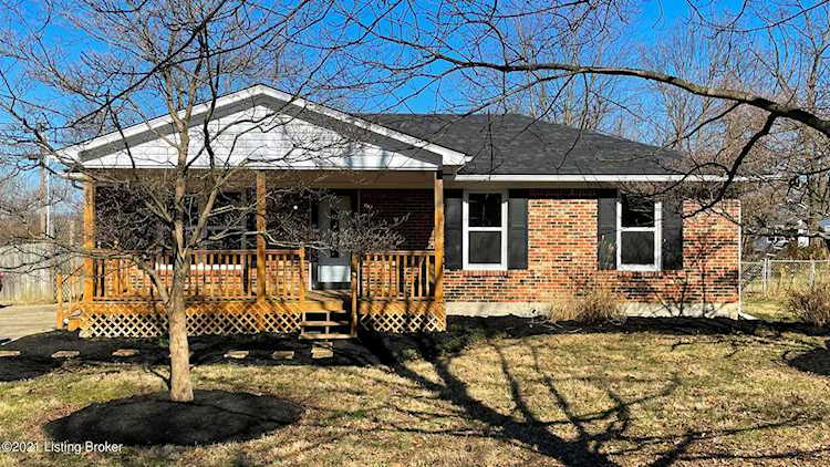 209 Chestnut Ave La Grange, KY 40031