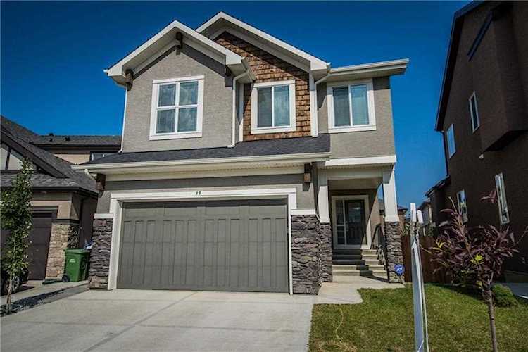 15 Evansridge View NW Calgary, AB T3P 0H7