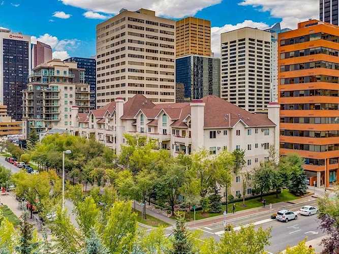 777 3 Ave SW #310 Calgary, AB T2P 0G8