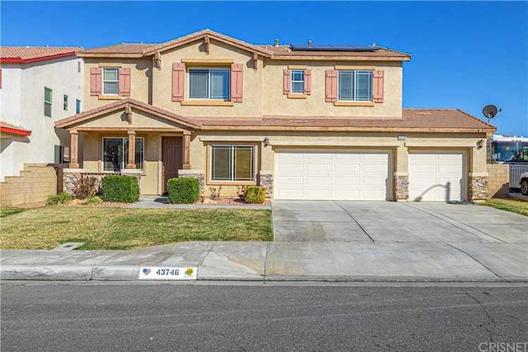 43746 Elena Street Lancaster, CA 93536