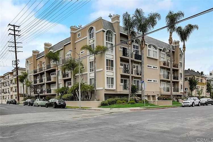 11855 Goshen Avenue #303 Los Angeles, CA 90049