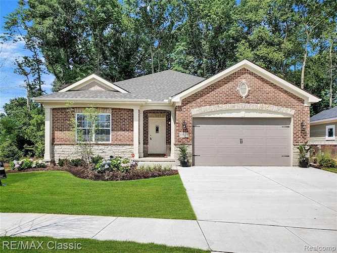 15350 Heritage Ct #14 Northville Twp, MI 48170