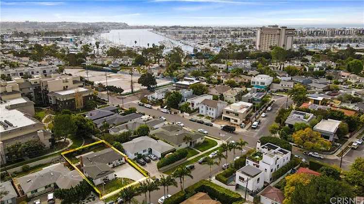 1012 Berkeley Drive Marina Del Rey, CA 90292