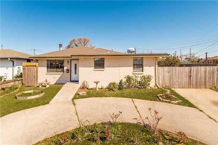 8701 26th St Metairie, LA 70003