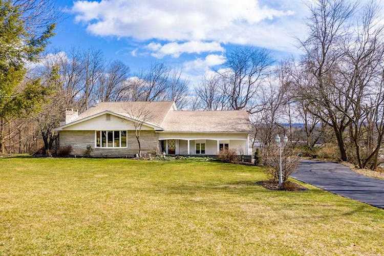 856 Shoreham Drive Newark, OH 43055 | MLS 221005778 Photo 1