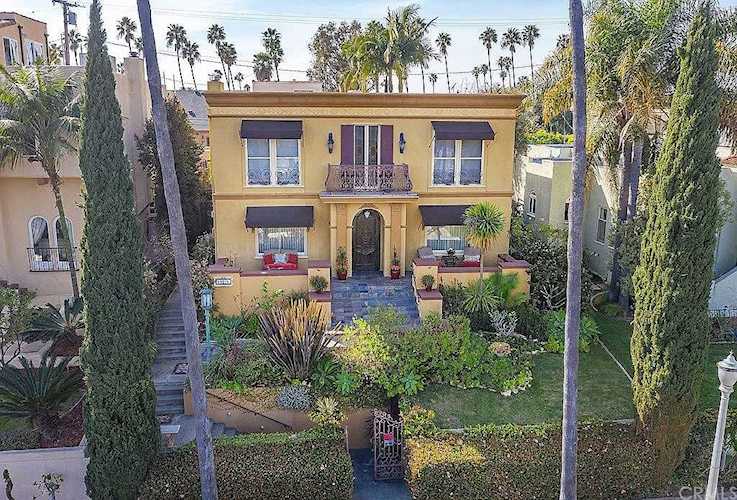 121 Belmont Avenue Long Beach, CA 90803
