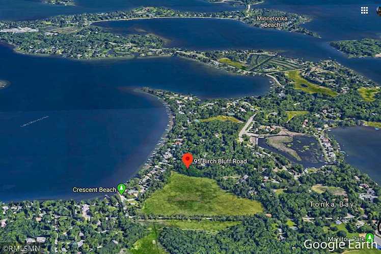 95 Birch Bluff Road Tonka Bay, MN 55331