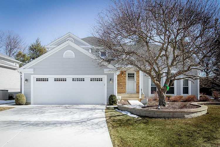 543 Rutgers Ln Elk Grove Village, IL 60007