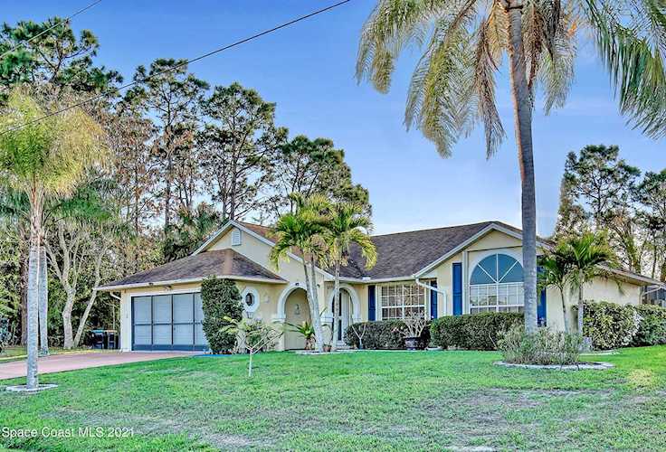 1598 SE Eldron Boulevard Palm Bay, FL 32909