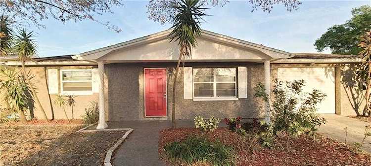 1722 Solar Dr Holiday, FL 34691