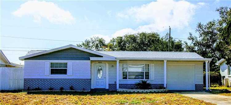 4802 Salem Dr New Port Richey, FL 34652