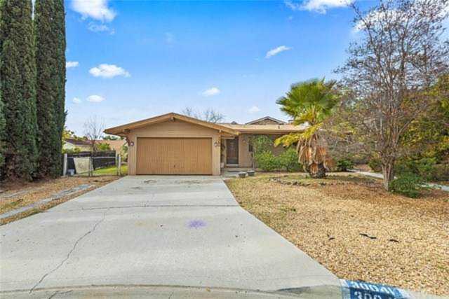 30041 Rim Rock Place Canyon Lake, CA 92587