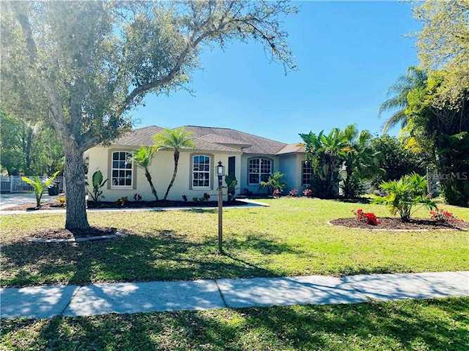 15132 3rd Dr E Bradenton, FL 34212