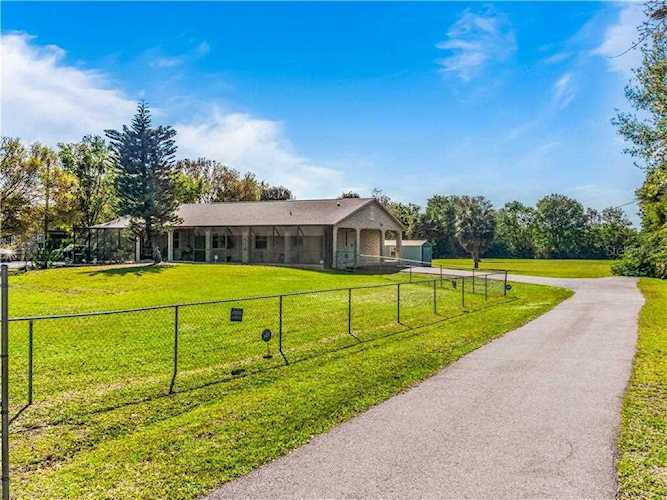 11711 Messler Rd Gibsonton, FL 33534