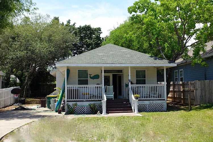321 Main Street Destin, FL 32541