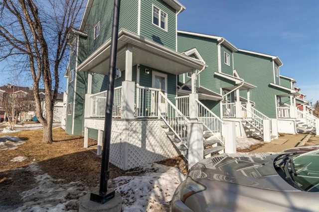 5220 50A Ave Sylvan Lake, AB T4S 1E5