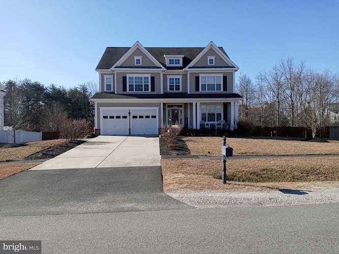 13030 Qualls Ln Woodbridge, VA 22193 | MLS ® VAPW513200 Photo 1