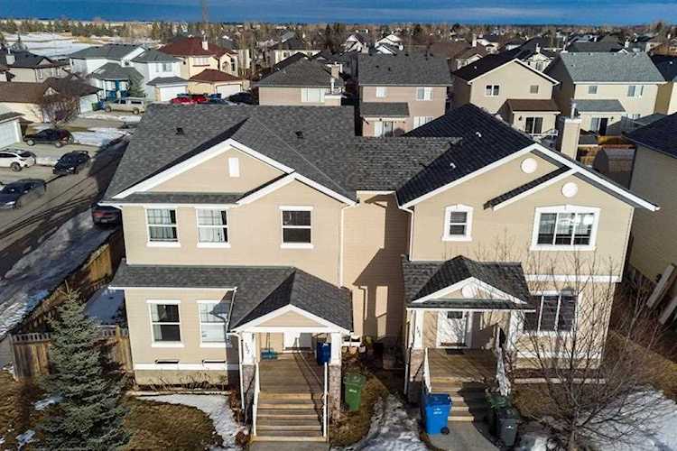 161 Lakeview Inlet Chestermere, AB T1X 1P3