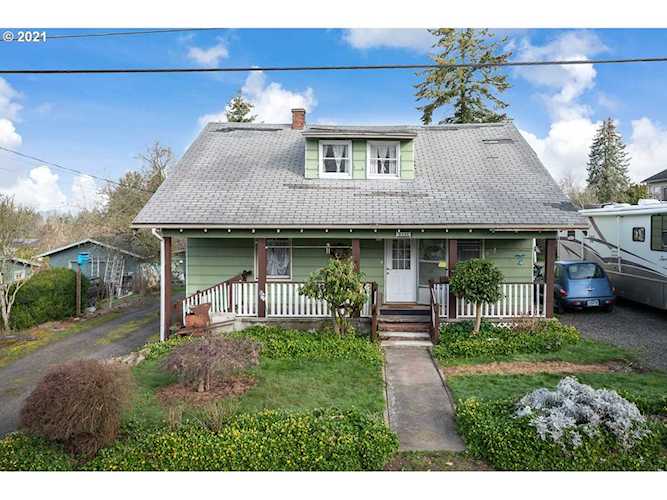 9121 SE Hinkley Ave Happy Valley, OR 97086