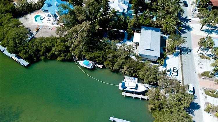 821 S Bay Blvd Anna Maria, FL 34216