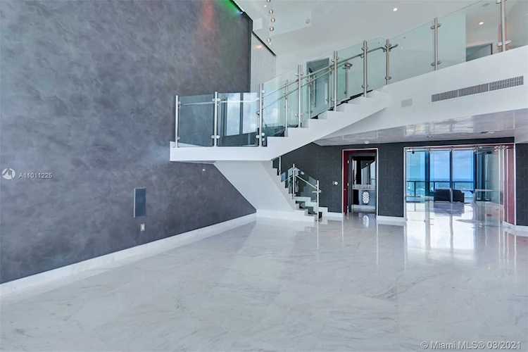 17001 Collins Ave #4505 Sunny Isles Beach, FL 33160