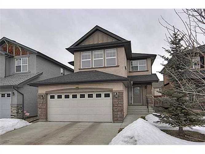 115 Everwillow Park SW Calgary, AB T2Y 5C6