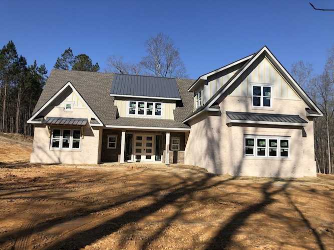 1610 Muscadine Dr Hoschton, GA 30548