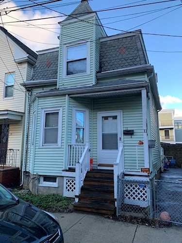 11 Bonair St Somerville, MA 02145