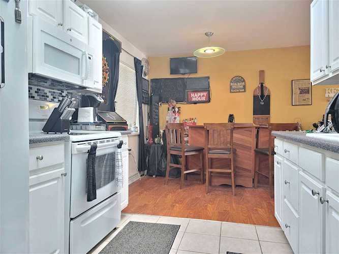 3063 Selkirk Dr #4 Sun Prairie, WI 53590