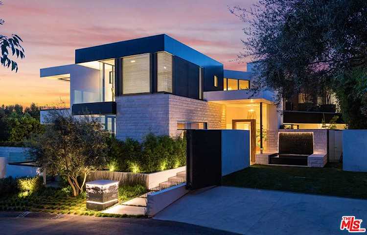 9133 Oriole Way Los Angeles, CA 90069