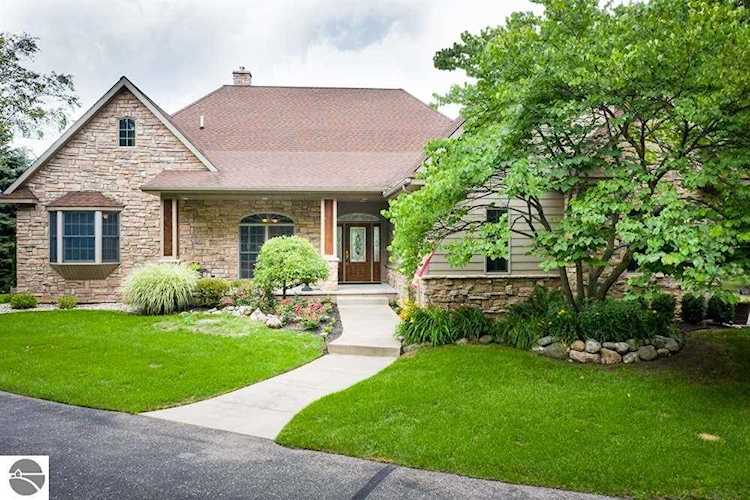 1690 Leroy Lane Mt Pleasant, MI 48858