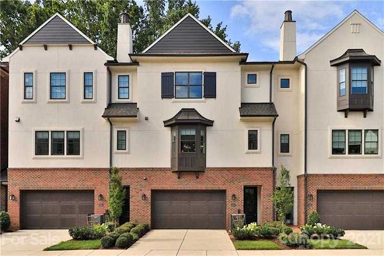 4045 City Homes Place Charlotte, NC 28210