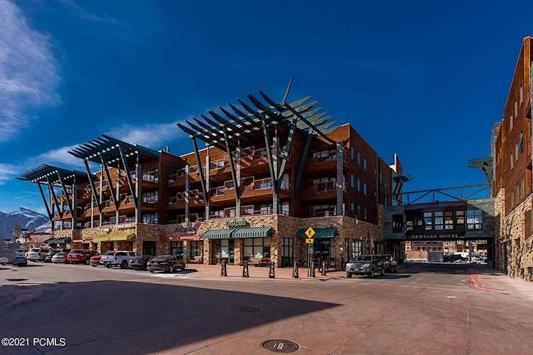 1476 Newpark Blvd Park City, UT 84098