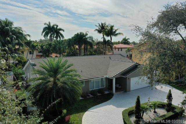 7916 NW 162nd St Miami Lakes, FL 33016
