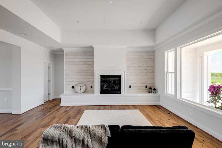 22 Chanterelle Stephens City, VA 22655