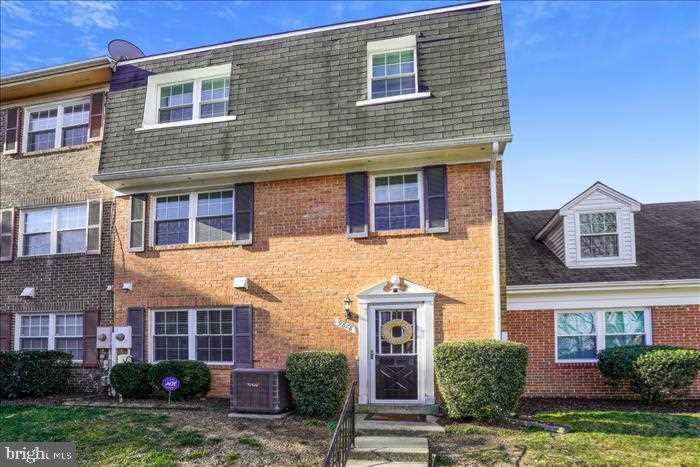 9878 Hagel Circle Lorton, VA 22079
