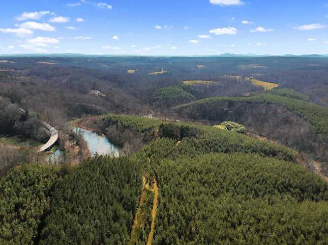 5333 Hardy Hardy, VA 24101