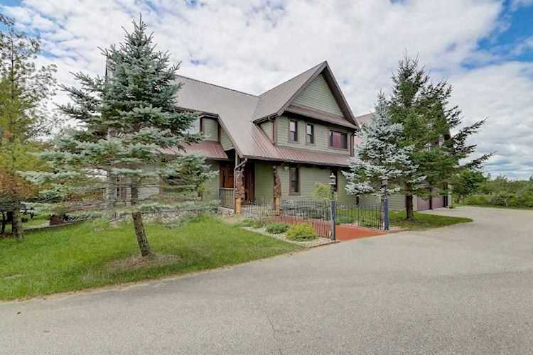 W7000 County Road P Douglas, WI 53930